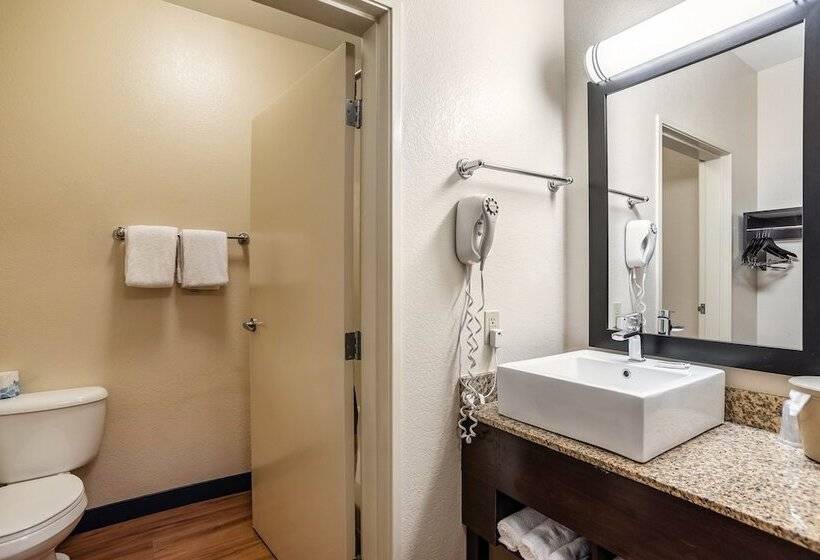 اتاق لوکس, Red Roof Inn Plus+ Tempe   Phoenix Airport