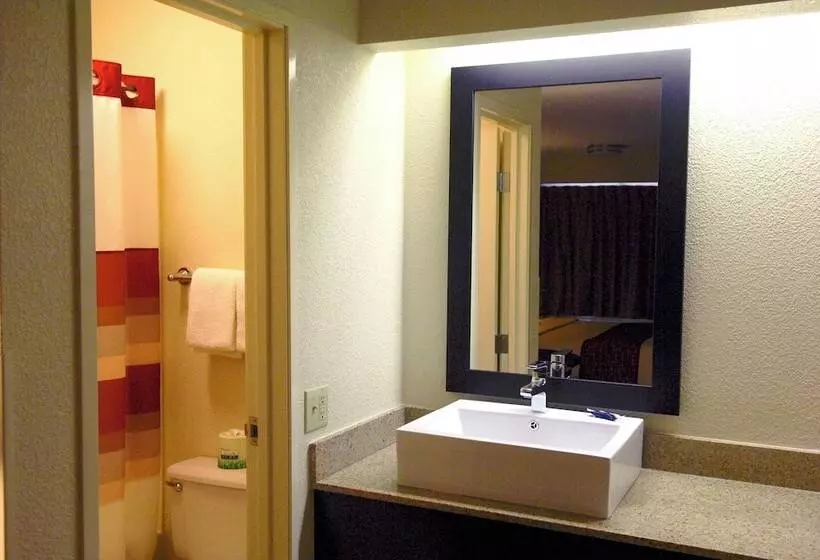 デラックスルーム, Red Roof Inn Plus+ Washington Dc   Manassas
