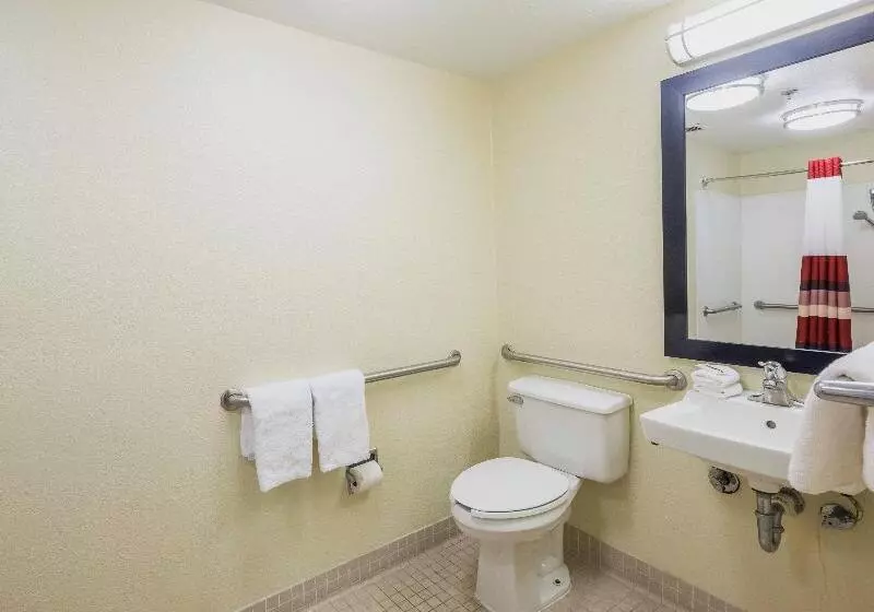 キングサイズベッドのスーペリアルーム, Red Roof Inn Plus+ West Palm Beach