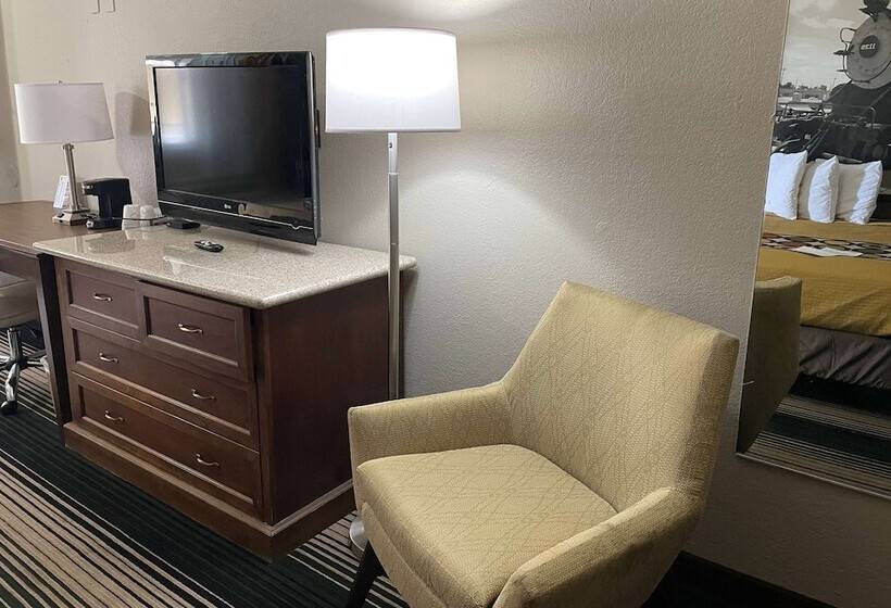 Номер Стандарт 2 Двуспальные Кровати, Super 8 By Wyndham Junction City