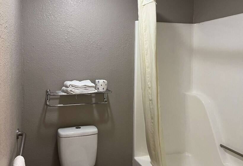 غرفة ديلوكس, Motel 6 Hurricane, Wv