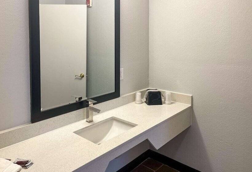 غرفة ديلوكس, Motel 6 Hurricane, Wv