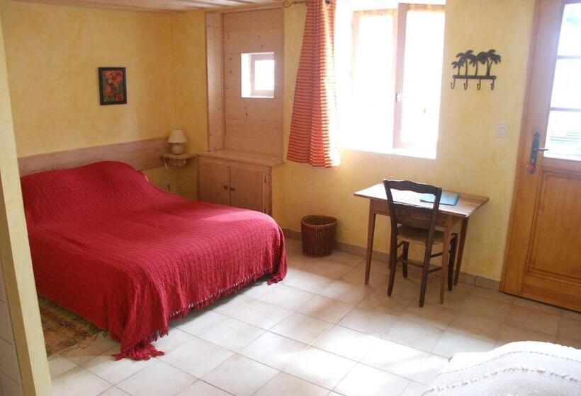 חדר סטנדרט לשלושה, Che Val D Amour