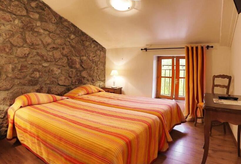 스탠다드 룸, Hostellerie Du Vieux Moulin