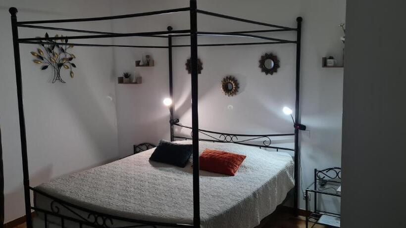 スタンダードルーム, Auberge De Baudinard Sur Verdon