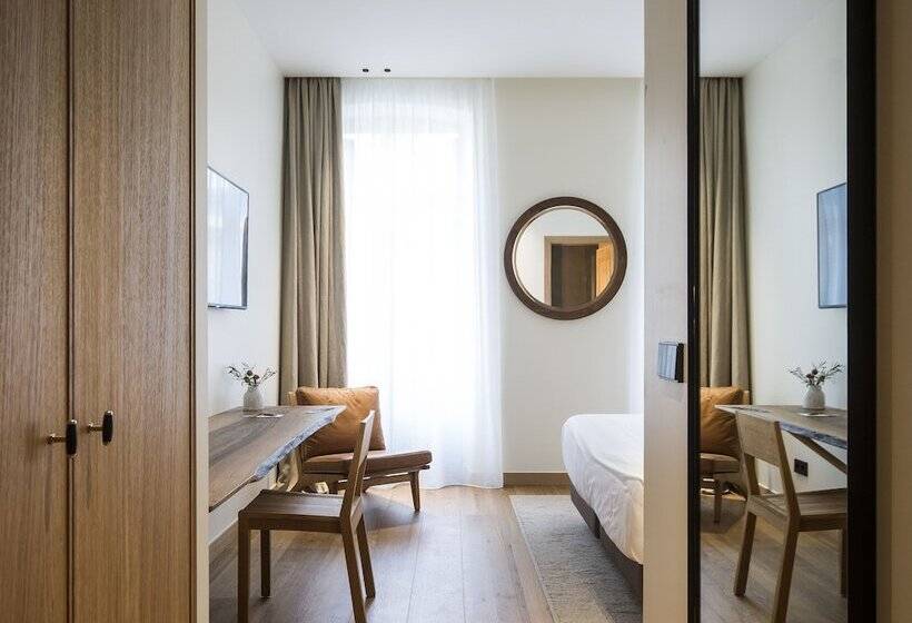 غرفة ديلوكس, Arbaso