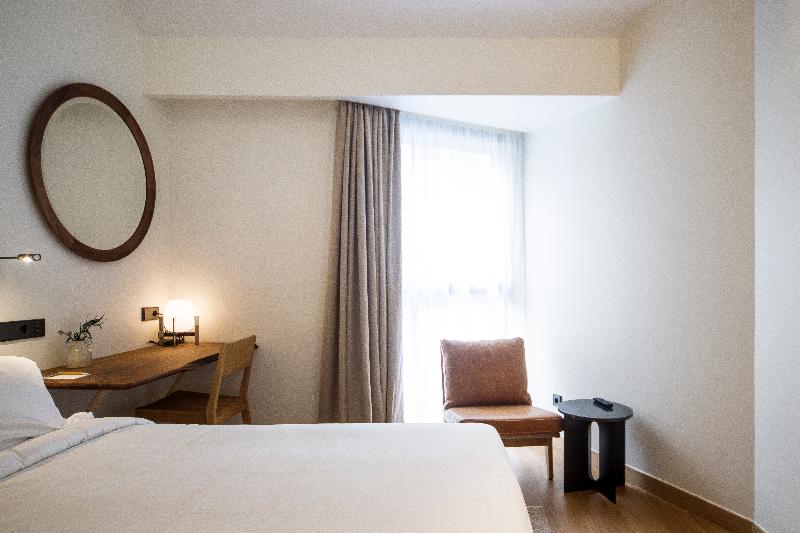 غرفة قياسية, Arbaso