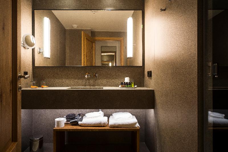 غرفة قياسية, Arbaso