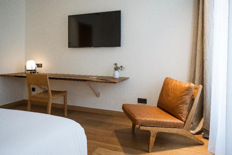 غرفة سوبيريور, Arbaso