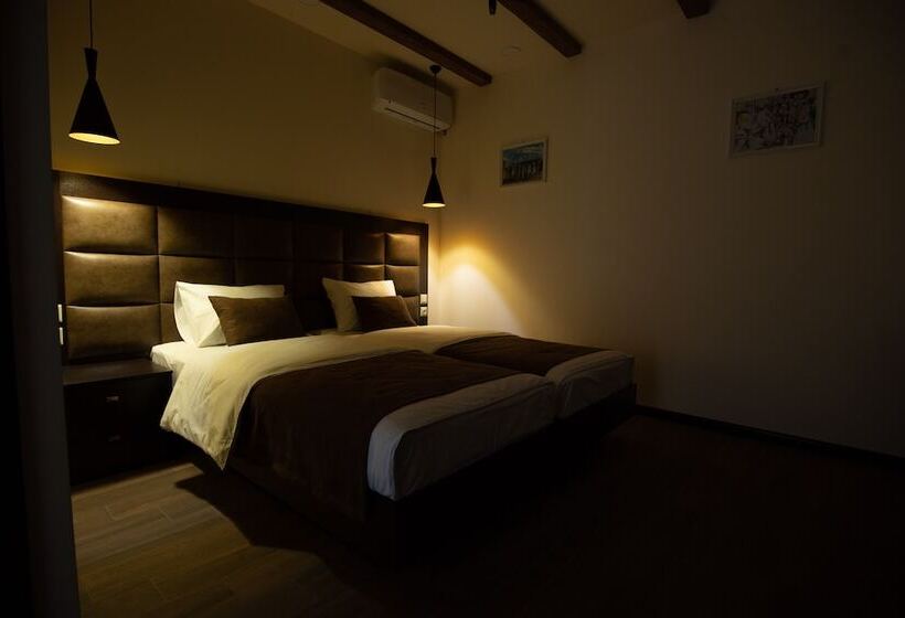 اتاق استاندارد, Boutique Living