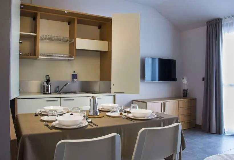 スタンダードスタジオ, Residence Mura Venete