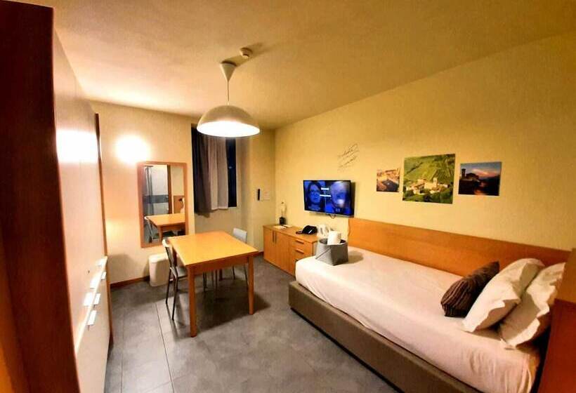 スタンダードスタジオ, Residence Mura Venete