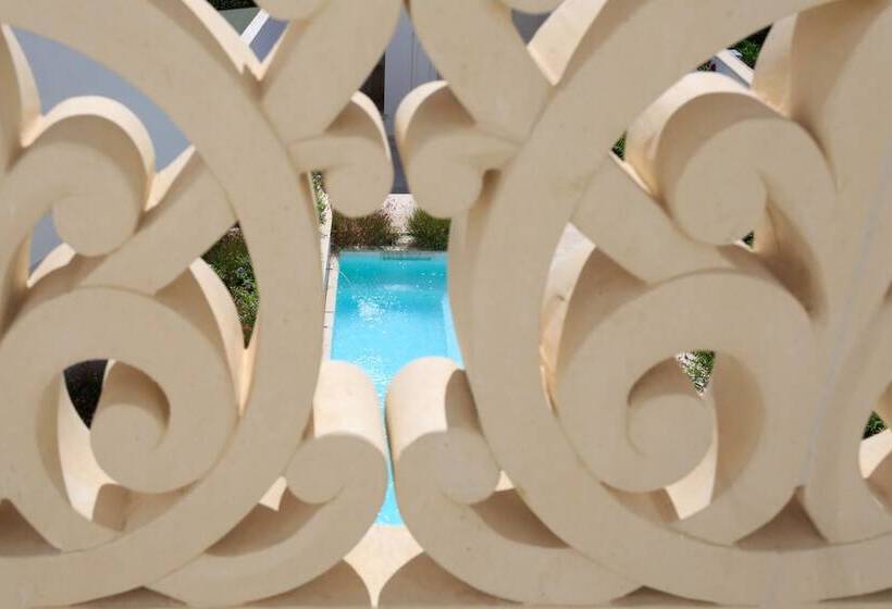 Kertre Néző Standard Háromágyas Szoba, Palazzo Casto Relais