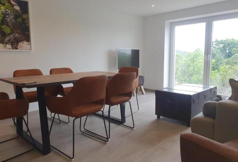 Апартаменты 2 Спальни, Weingut Jan Ulrich