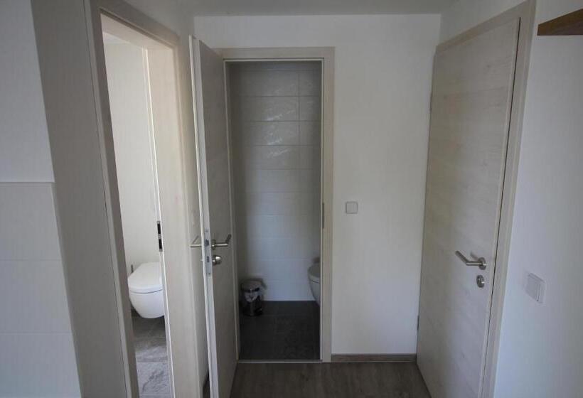 Апартаменты 1 Спальня, Weingut Jan Ulrich