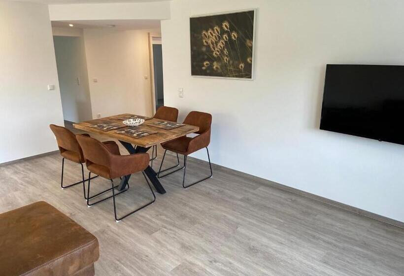 Апартаменты 1 Спальня Нижний Этаж, Weingut Jan Ulrich