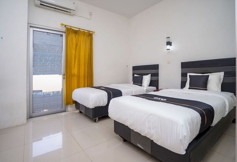 Номер Deluxe, Oyo 2695 D Es Guest House