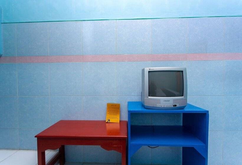 Quarto standard, Spot On 2871 Hotel Budi