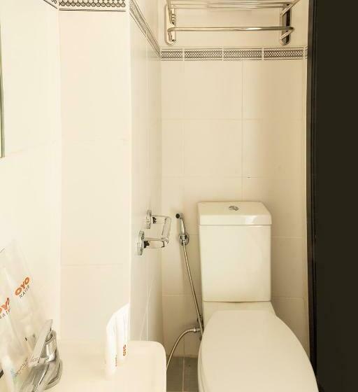 Номер Стандарт, Oyo 518 Mytown Amsterdam