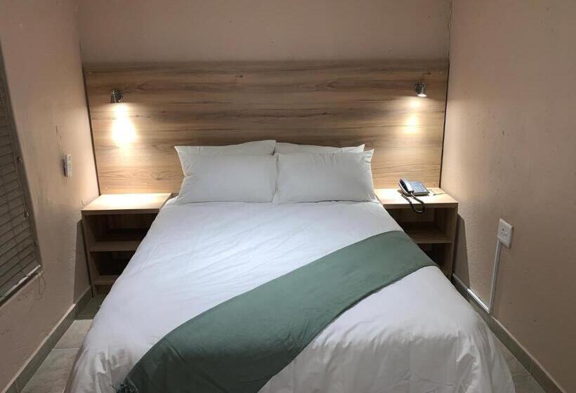 غرفة قياسية, The Hill Hotel And Conference Centre