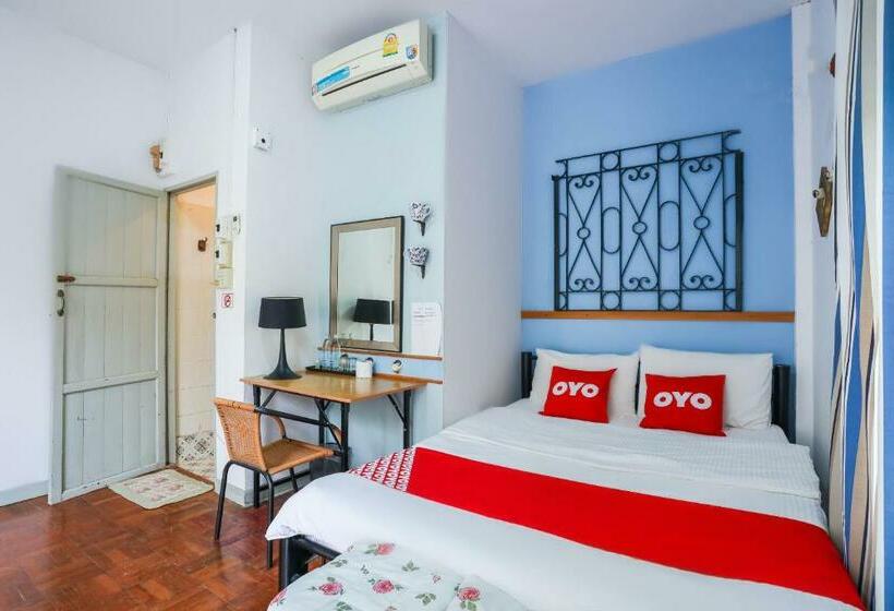 스위트, Oyo Old Town Boutique Hostel