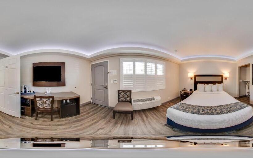 غرفة قياسية لذوى الاحتياجات الخاصة, Inn At 50  Long Beach Convention Center