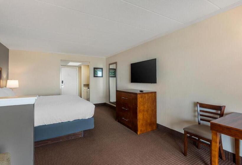 キングサイズベッドのスタンダードルーム, Quality Inn Ocean City Beachfront