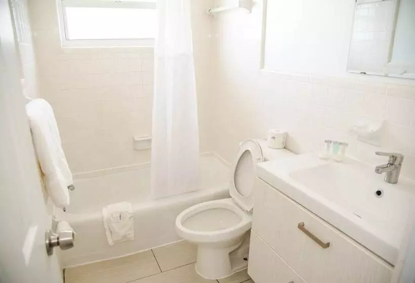 スイート, Regency Inn & Suites Sarasota