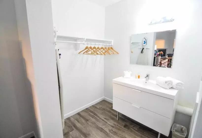 ２ダブルベッドのスタンダードルーム, Regency Inn & Suites Sarasota