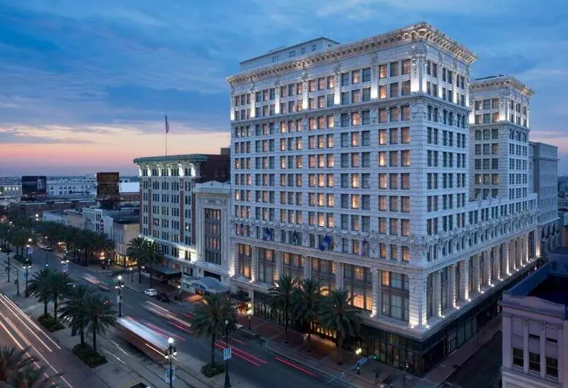 キングサイズベッドのスタンダードルーム, The Ritzcarlton, New Orleans