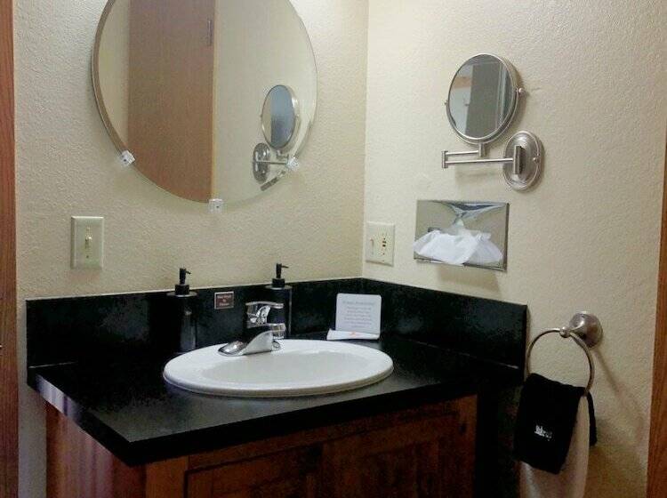 Номер Стандарт Двуспальная Кровать, River House Inn, A Baymont By Wyndham