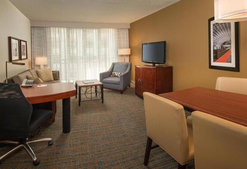 キングサイズベッドのスイートルーム, Residence Inn Bethesda Downtown