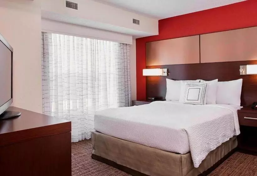 スタンダードスタジオ, Residence Inn Detroit / Auburn Hills