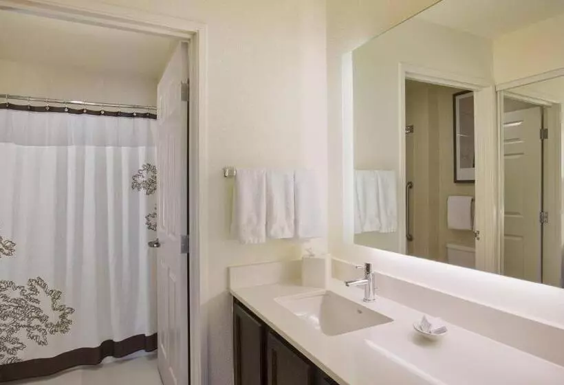 ２ベッドスイートルーム, Residence Inn Detroit / Auburn Hills