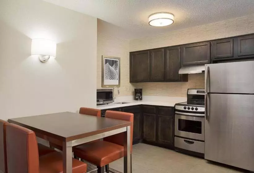 ２ベッドスイートルーム, Residence Inn Detroit / Auburn Hills