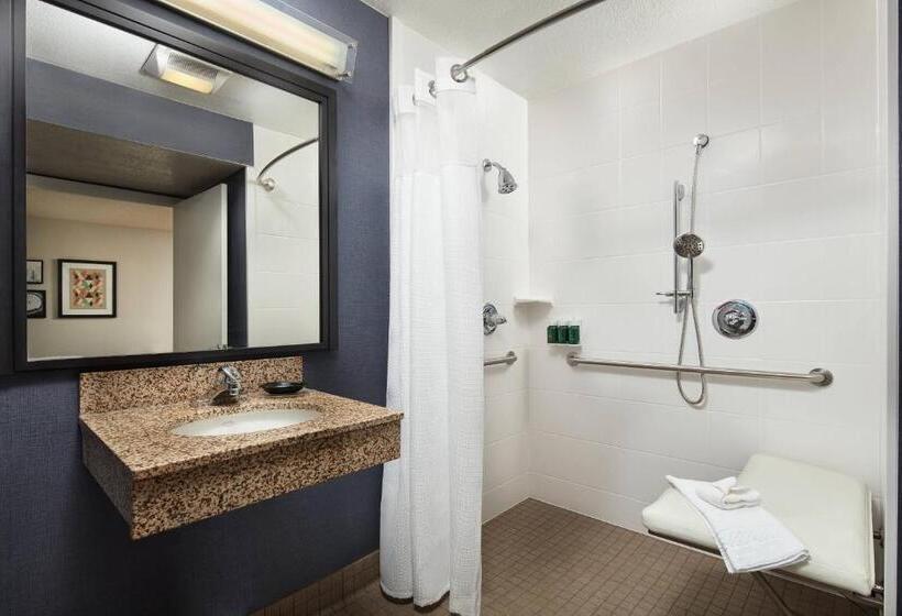 إستوديو قياسى, Residence Inn Irvine Spectrum