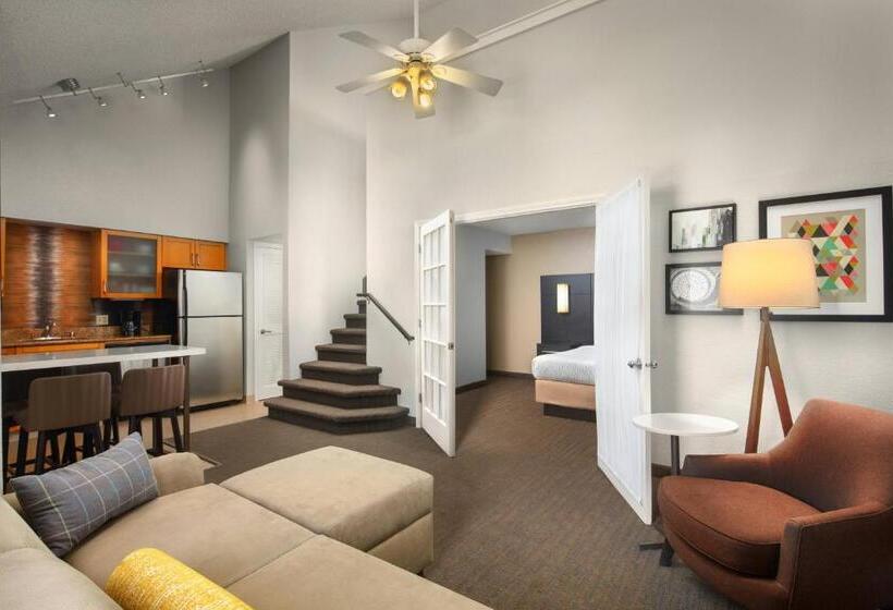 جناح دور أخير, Residence Inn Irvine Spectrum