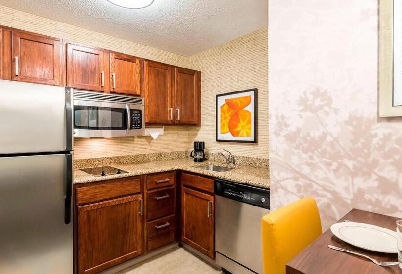 标准工作室, Residence Inn Macon