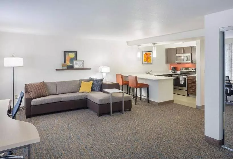 キングサイドベッドのスタンダードワンルーム, Residence Inn Portland Hillsboro