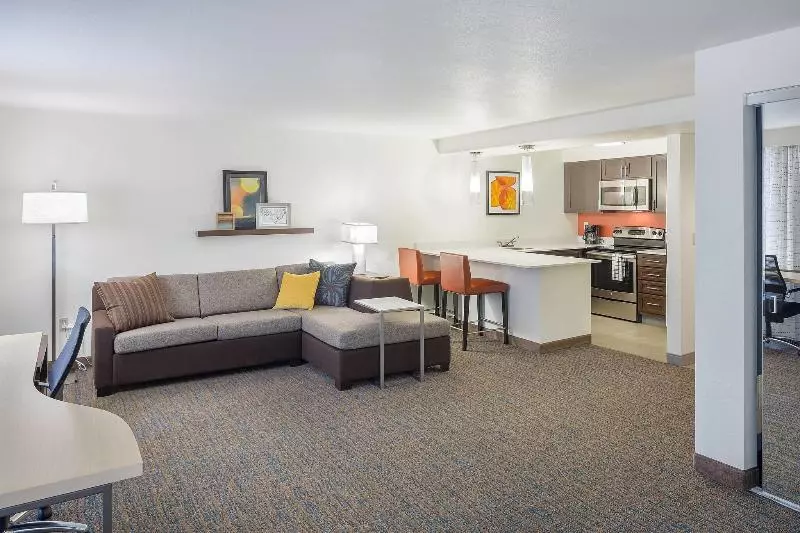 キングサイドベッドのスタンダードワンルーム, Residence Inn Portland Hillsboro
