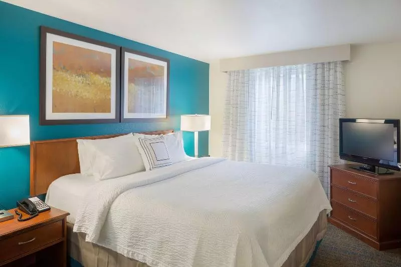 キングサイドベッドのスタンダードワンルーム, Residence Inn Portland Hillsboro
