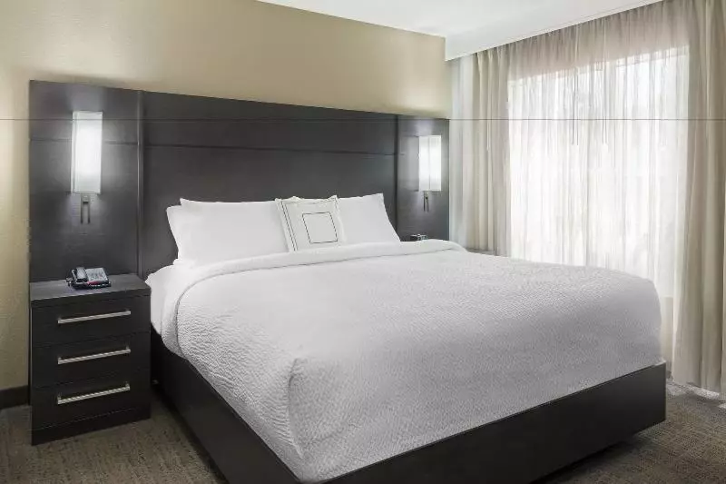 キングサイドベッドのスタンダードワンルーム, Residence Inn Tampa Sabal Park/brandon