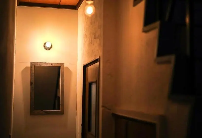浴室共有スタンダード4人用ルーム, Chaho Hostel Nirasaki / Outdoor Base