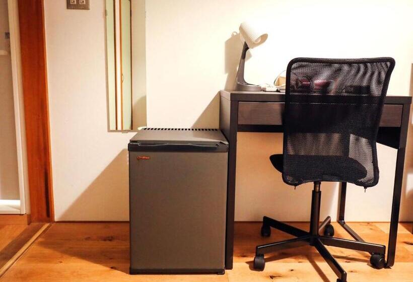 חדר אקונומי, Chaho Hostel Nirasaki / Outdoor Base