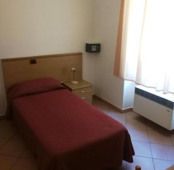 غرفة قياسية فردية, Albergo Della Stazione