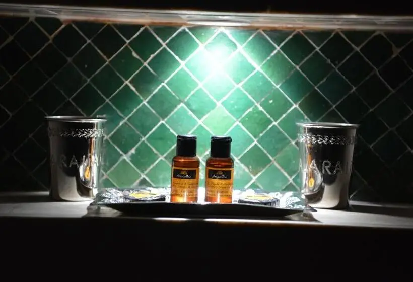 اتاق لوکس, Aralia Boutique Hôtel