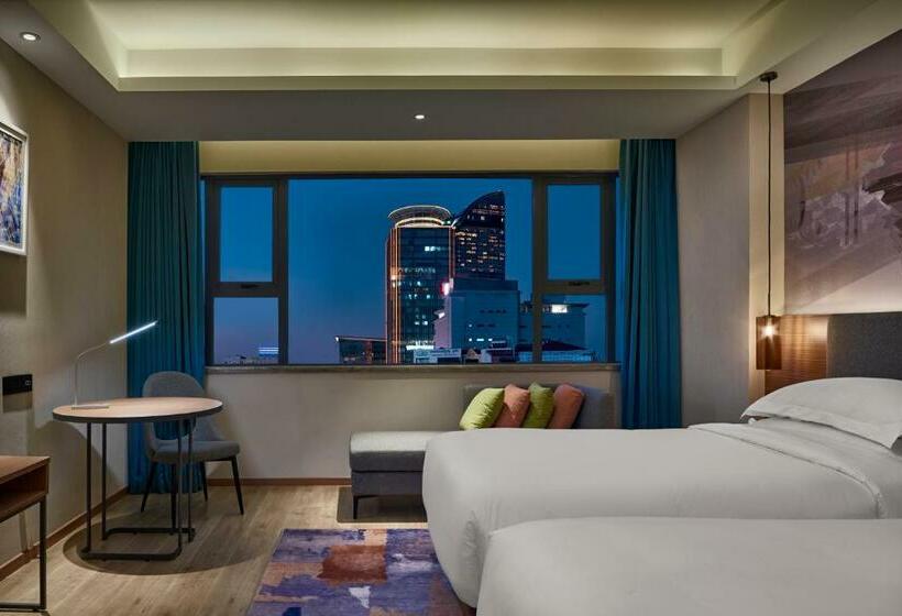 חדר דלוקס, Aurea Central