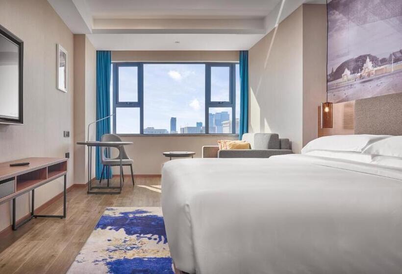 חדר דחוקס עם מיטת קינג, Aurea Central