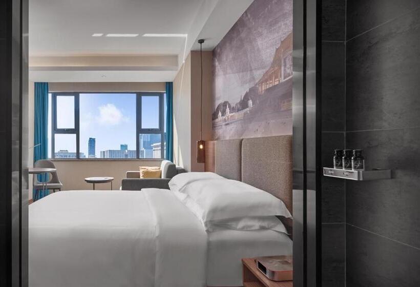 חדר סופריור עם מיטת קינג, Aurea Central