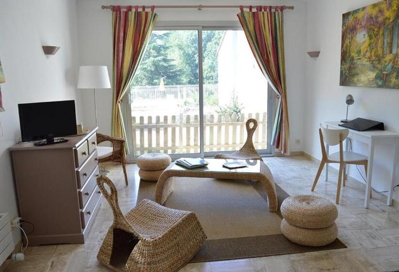 家庭套房, Logis Du Parc